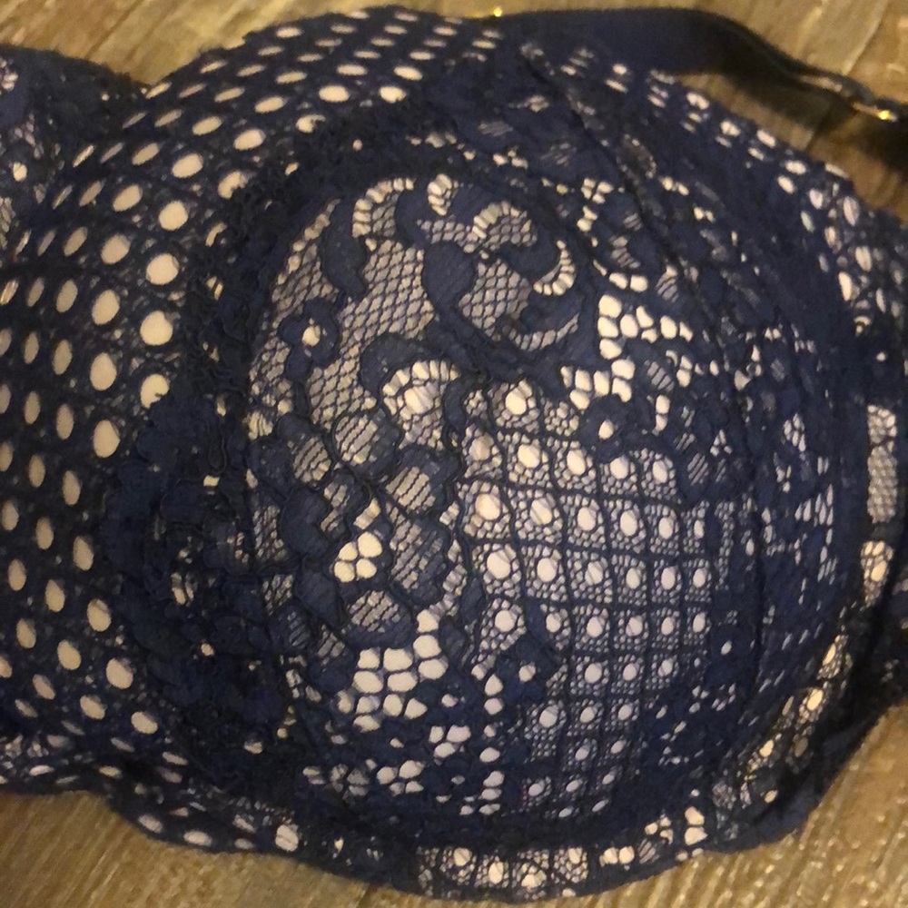 Victoria Secrets Navy blue Very sexy push up 38-D